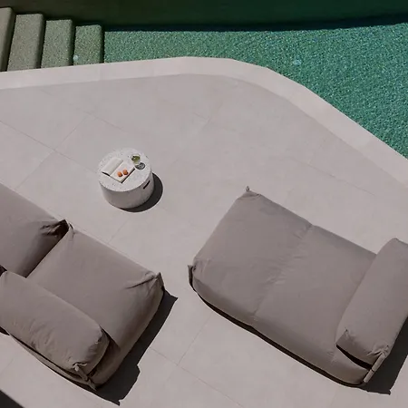 Melora Paros Angeriá