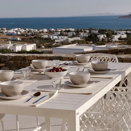 Melora Paros Villa
