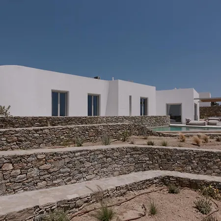 Melora Paros * Angeriá