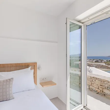 Melora Paros * Angeriá